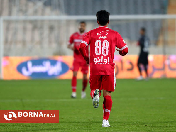 دیدار تیم های فوتبال  پرسپولیس - هوادار