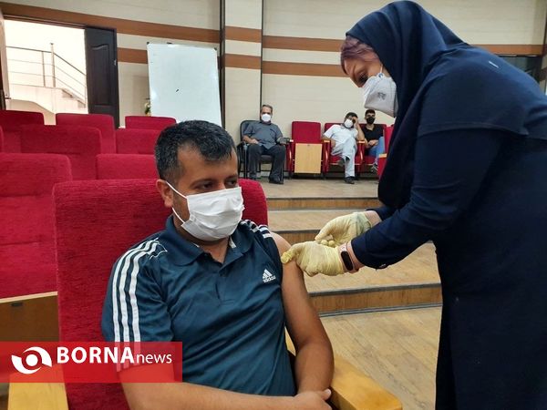 واکسیناسیون خبرنگاران و اصحاب رسانه آذربایجان‌غربی علیه کرونا