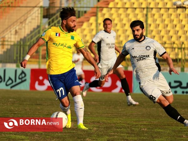 دیدار تیم های صنعت نفت - گل گهر