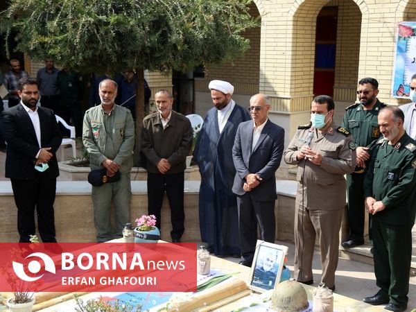 عطرافشانی یادمان شهدای گمنام ساری در هفته پارالمپیک