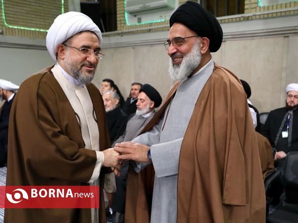 دیدار مسئولان نظام و میهمانان کنفرانس وحدت اسلامى‌ با رهبر انقلاب