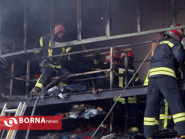 آتش سوزی فروشگاه هپی لند در رشت