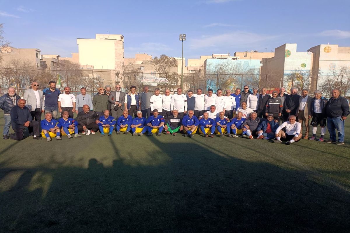 پیروزی استقلال و پرسپولیس در مسابقات فوتبال پیشکسوتان پایتخت