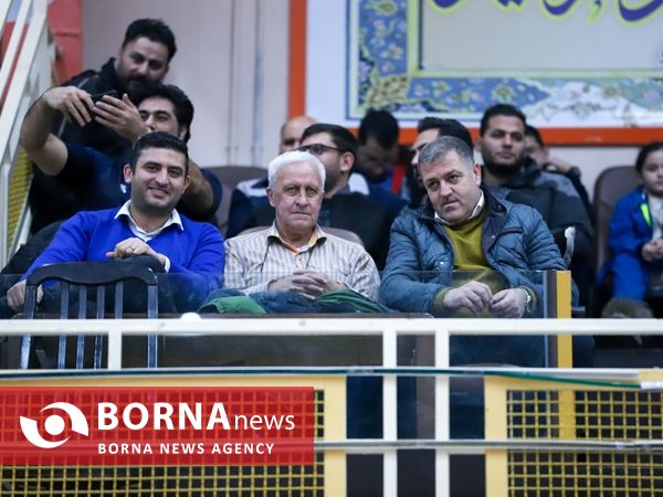 دیدار تیم های فوتسال آلومینیوم - تن تاک