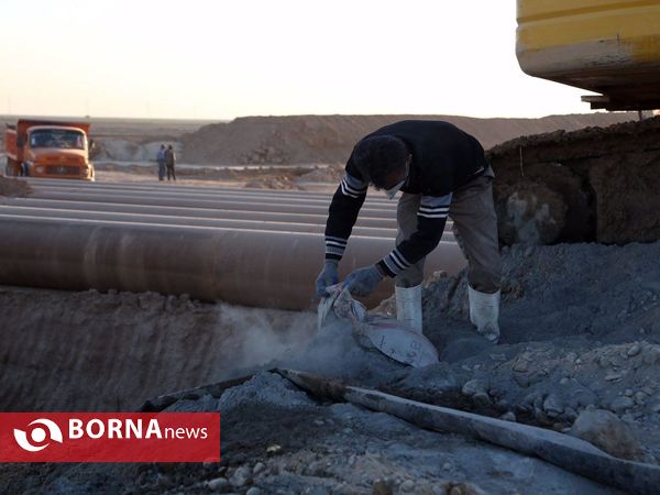 بازديد خبرنگاران از عمليات مهار ريزگردها