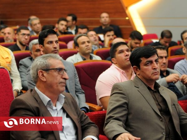 مراسم تجلیل از مدال‌آوران  ورزشکار تهرانی