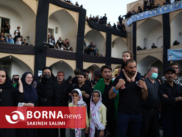 عزاداری روز عاشورا در حسینیه سفید اشکذر