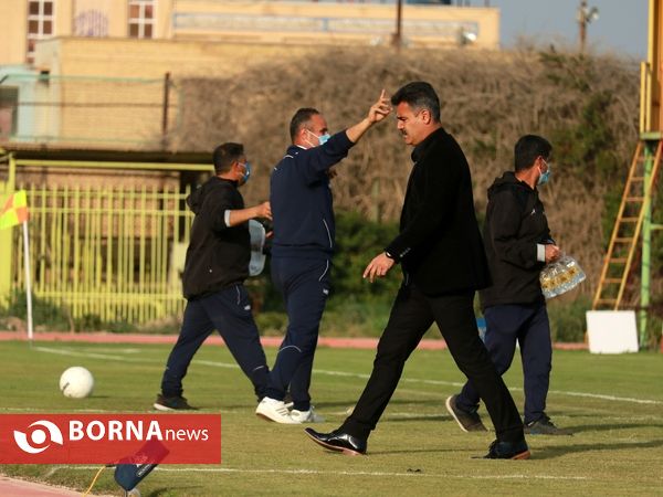 دیدار تیم های فوتبال صنعت نفت - فولاد