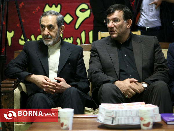 بازدید دکتر ولایتی از تمرین تیم ملی وزنه برداری