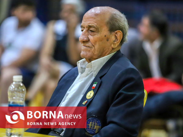 مسابقات وزنه برداری کارگری