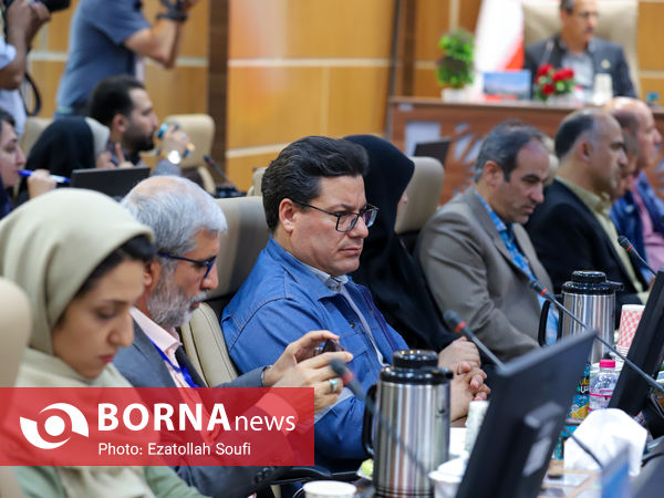 آیین رونمایی کاتالیست ساخت ایران( واحد RFCC )