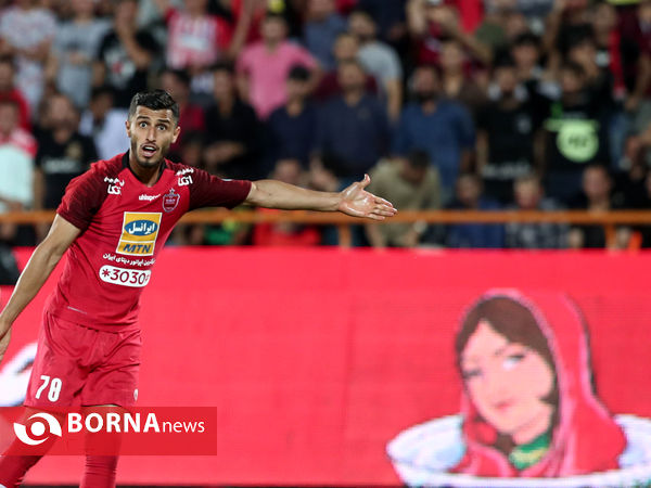 دیدار تیم های پرسپولیس تهران - پارس جنوبی جم