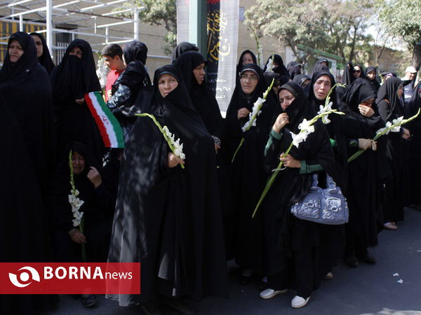 مراسم تشیع پیکر شهدای گمنام در همدان