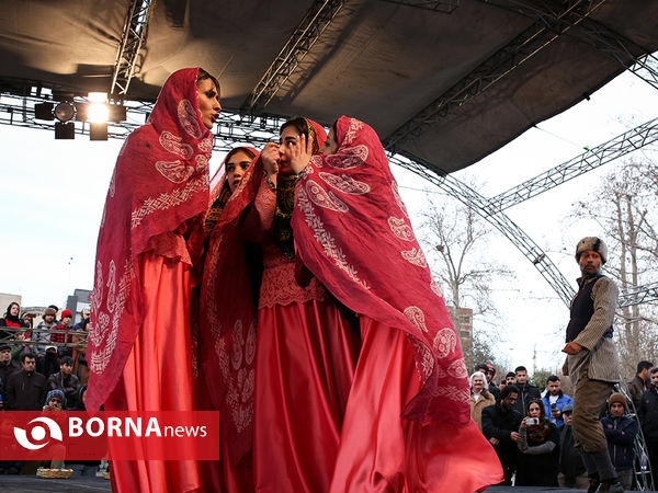 نخستین روز جشنواره تئاتر فجر "زینب پاشا" و "سیرک"