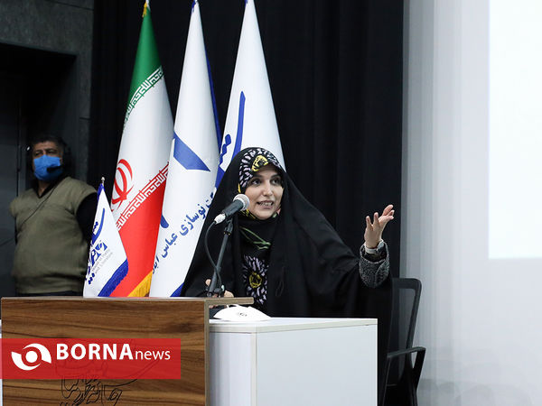 مژده لواسانی-مجری