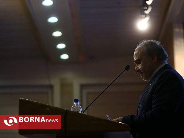 هم اندیشی صمیمانه جوانان با دولت