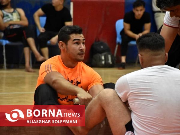 مسابقات چوب کشی در گرگان