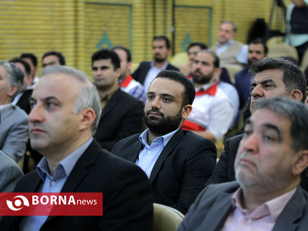 امضای تفاهم نامه و اعطای پروانه بین المللی استاندارد به مجتمع دارویی هلال