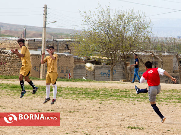 بازی فوتبال بهاره در روستای کلانتر