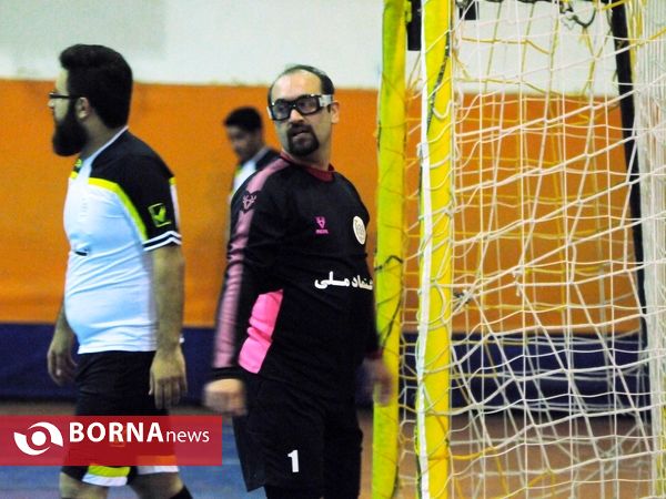 برگزاری فوتسال بین احزاب