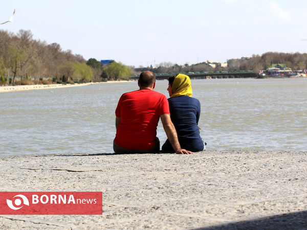 زاینده رود در بهار