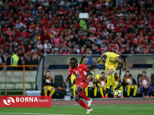 دیدار تیم های فوتبال پرسپولیس - السد