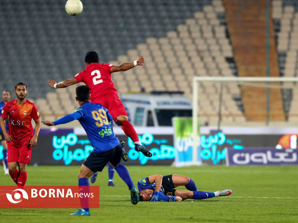 دیدار تیم های فوتبال استقلال - فولاد