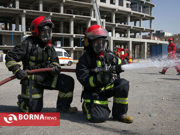 مانور آتش نشانی و ایمنی در مشهد