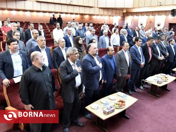 گزارش تصویری جلسه فعالین اقتصادی آذربایجان غربی با اعضا کمیسیون برنامه و بودجه مجلس شورای اسلامی در محل اتاق ارومیه
