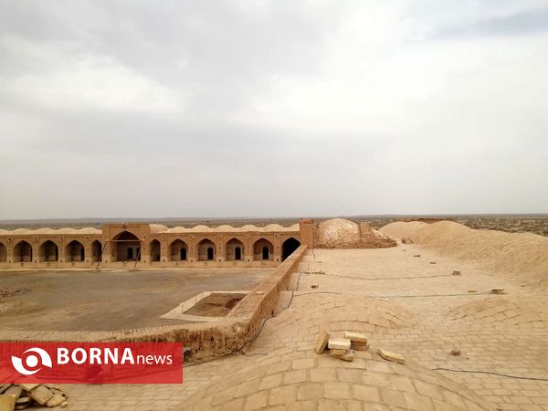 کاروانسرای دیر گچین