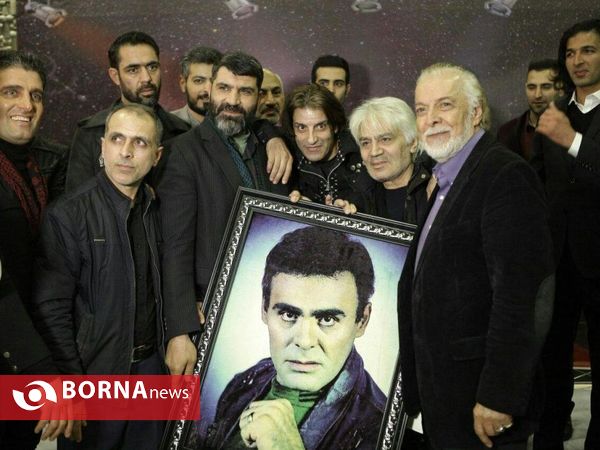 اکران فیلم سینمایی خروج در پردیس مگامال