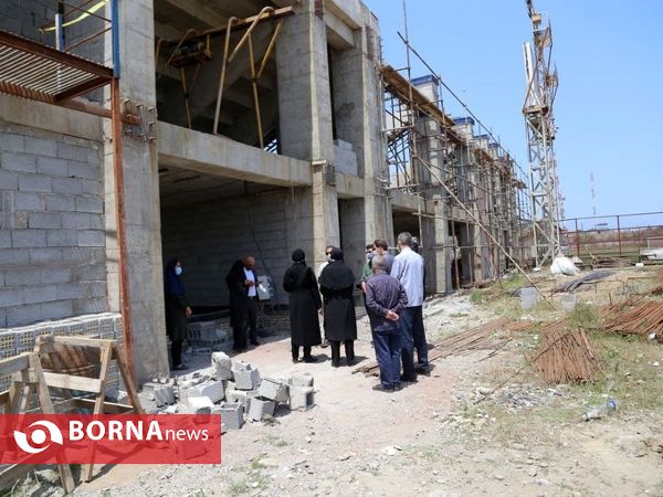 بازدید مدیرکل اداره ورزش و جوانان گیلان از پروژه استادیوم تختی بندر انزلی