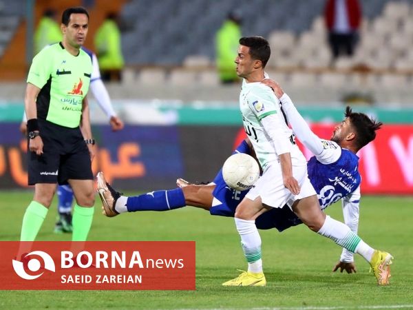 دیدار تیم های استقلال تهران - ذوب آهن اصفهان