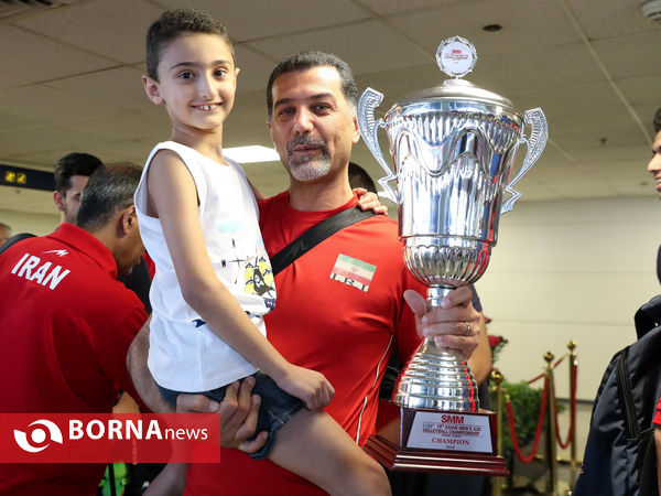 ورود تیم ملی والیبال جوانان ایران پس از قهرمانی در آسیا