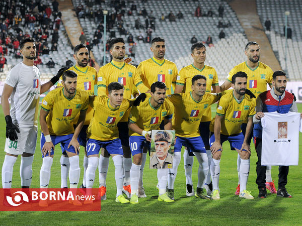 دیدار تیم های فوتبال پرسپولیس -صنعت نفت