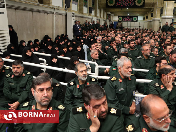 دیدار مجمع عالی فرماندهان سپاه با فرمانده کل قوا