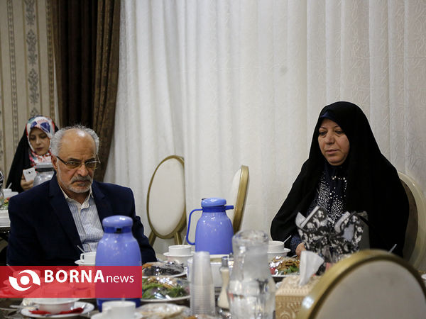 ضیافت افطاری حجت الاسلام والمسلمین احمد مازنی