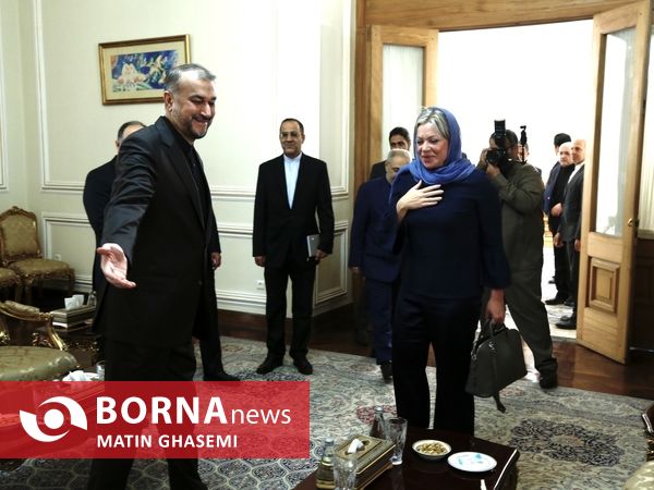 دیدار وزیر امور خارجه ایران با نماینده دبیرکل سازمان ملل در امور عراق
