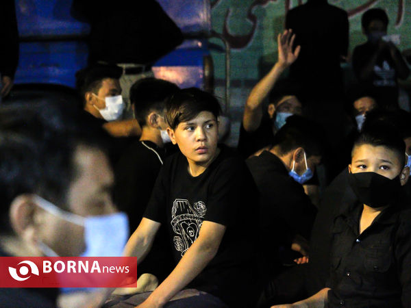 عزاداری شب عاشورای حسینی (ع) مهاجرین افغانی مقیم اراک