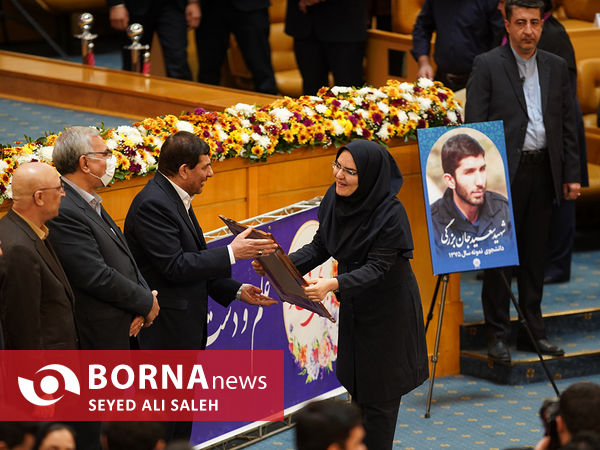 تجلیل از ادوار و برترین‌های سی‌امین جشنواره دانشجوی نمونه