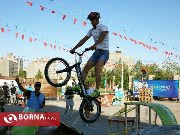 مسابقات دوچرخه سواری تریال قهرمانی کشور در مشهد