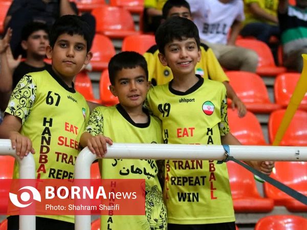 دیدار تیم های هندبال الکویت کویت - سپاهان