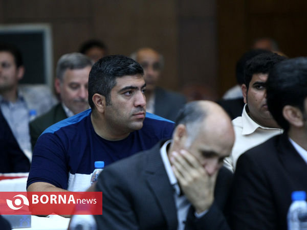 نشست ورزشکاران المپیک و پارالمپیک با معاون اول رییس جمهوری