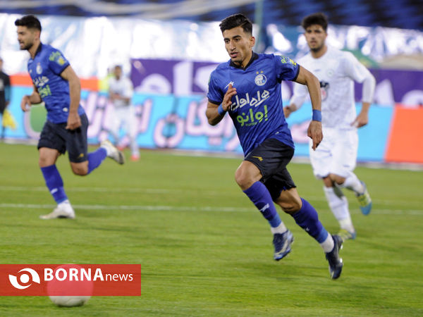 دیدار تیم های استقلال و ذوب آهن