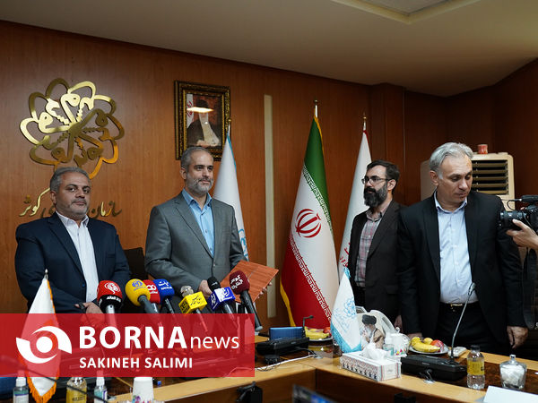 امضای تفاهم نامه همکاری مشترک سازمان اقتصادی کوثر و مرکز آمار ایران 
