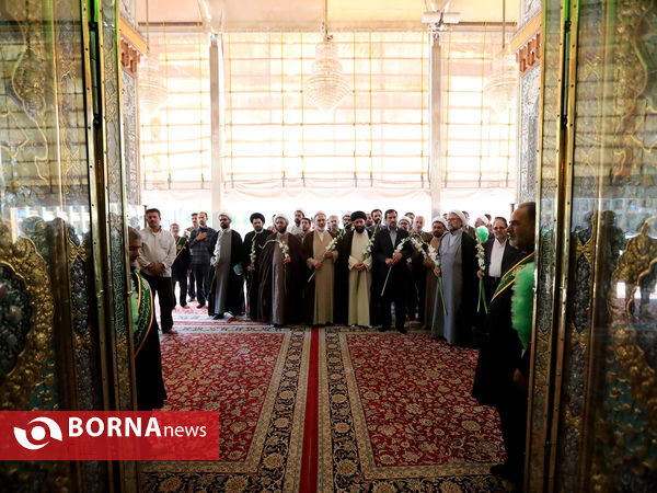 جلسه شورای هماهنگی بزرگداشت دهه کرامت در شیراز