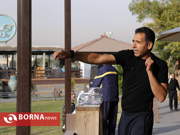 پیاده روی دکتر مناف هاشمی و کارکنان وزارت ورزش و جوانان به مناسبت هفته تربیت بدنی