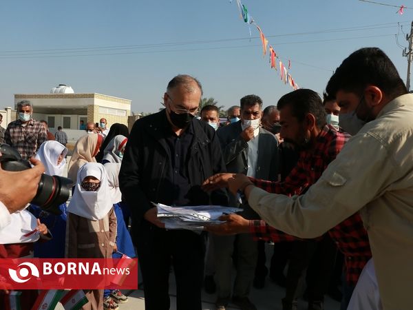 افتتاح ۳ مدرسه روستایی خیرساز در آبادان