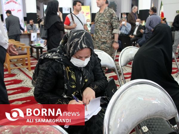 میز خدمت جهادی در مصلی رشت