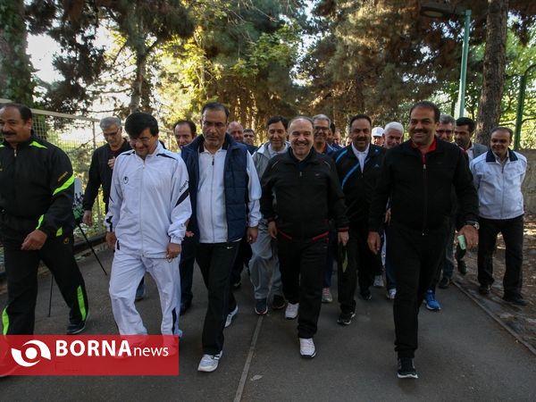 همایش بزرگ پیاده روی وزارت ورزش و افتتاح پروژه ای ورزشی در باشگاه انقلاب با حضور وزیر ورزش و جوانان